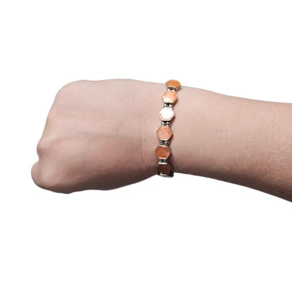 Vintage Iridescent Coral Octagon Stretch Bracelet - Picture 12 of 16